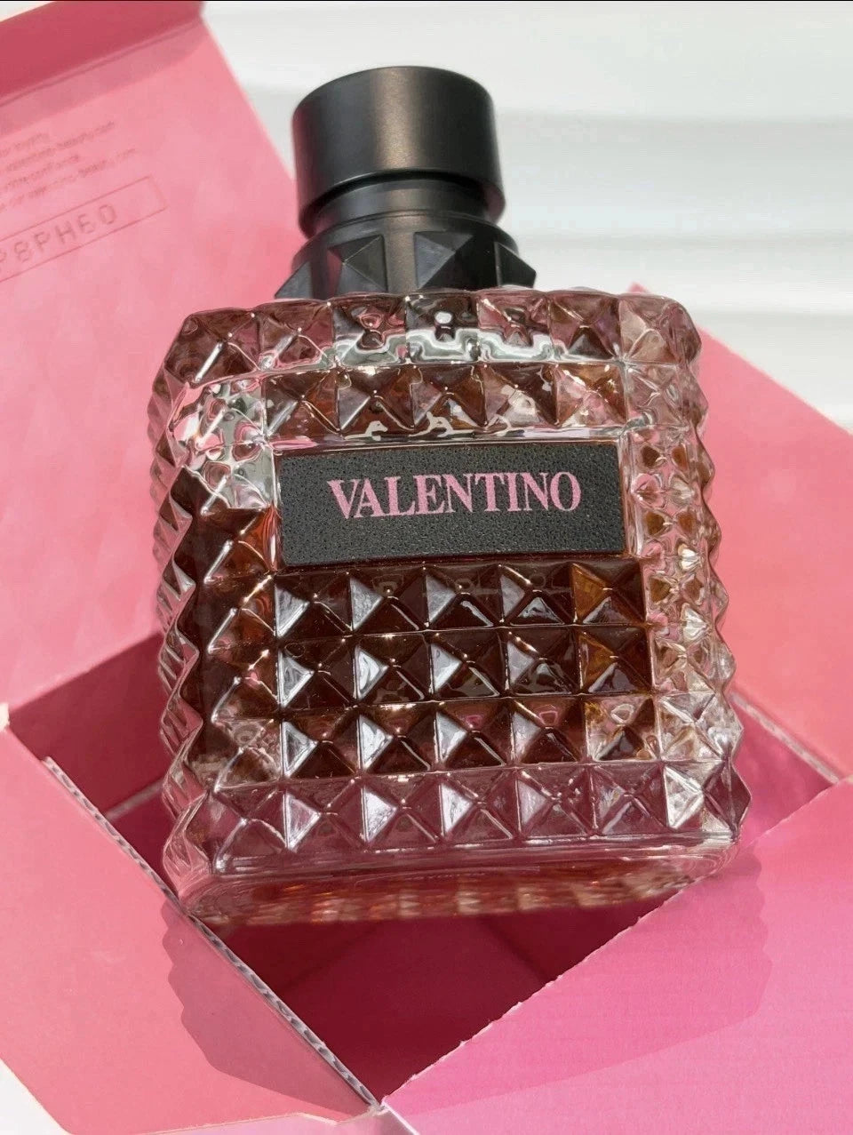 Valentino Donna Born In Roma Intense Eau de Parfum Spray for Women 3.4 oz (100ml)