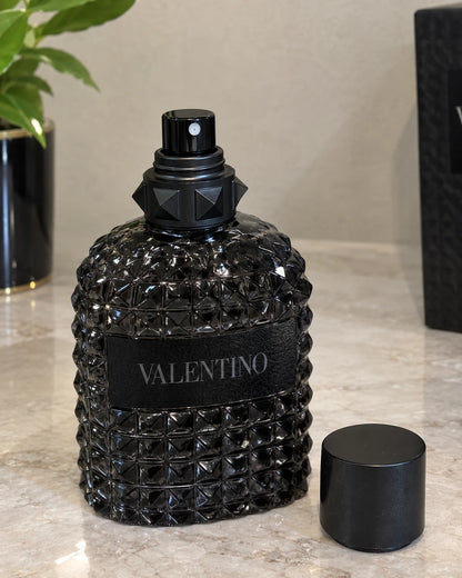 Valentino Uomo Born In Roma Rockstud Noir for Men - 3.4 oz / 100 ml Eau De Toilette Spray