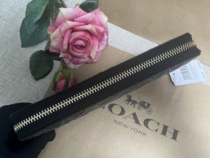 Coach F53834 Long Zip Around Wallet Signature Leather Black Japan New