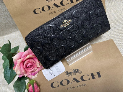 Coach F53834 Long Zip Around Wallet Signature Leather Black Japan New
